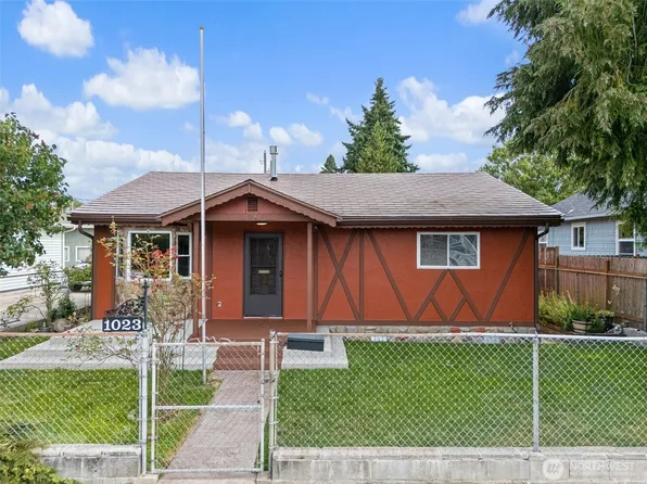 1023 S 60th Street, Tacoma, WA 98408