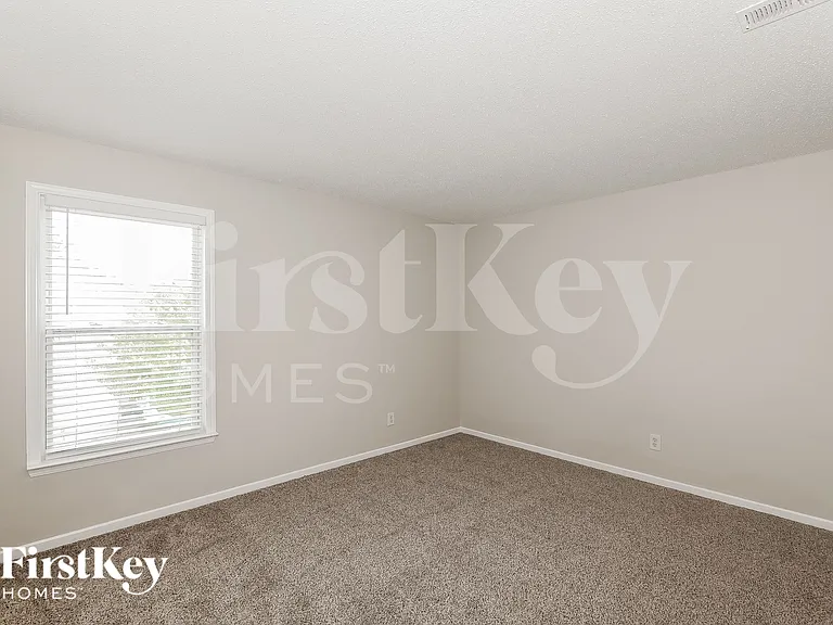 12238 Maize Dr — Photo 13