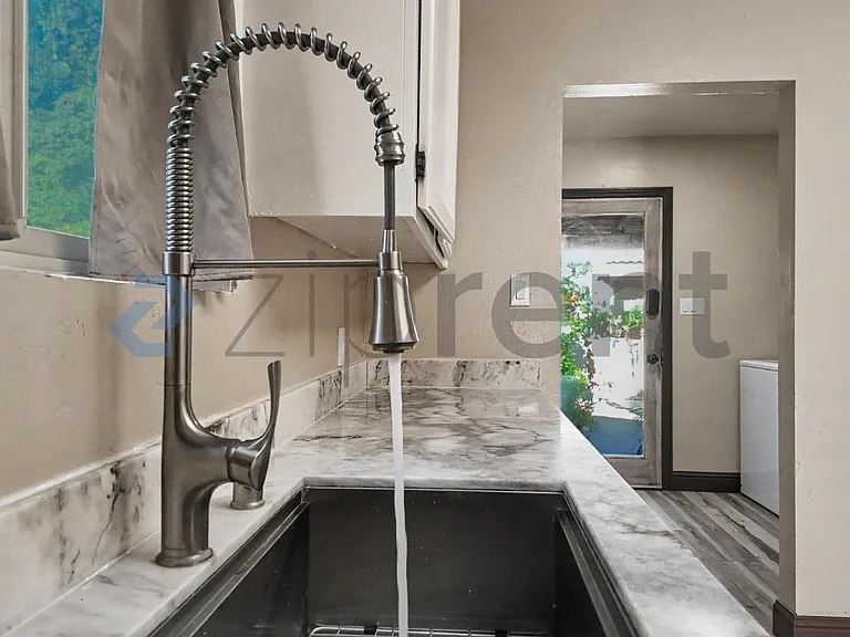 860 Watt Ave #MAIN HOUSE — Photo 26