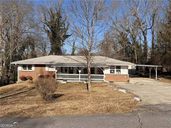 526 Poplar St, Toccoa, GA 30577