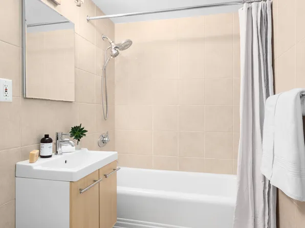 353 West 56th Street image 5 of 14