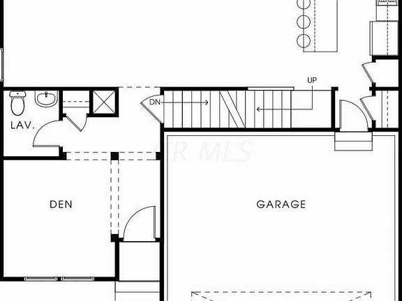 4th image of 135 Mohican Ln