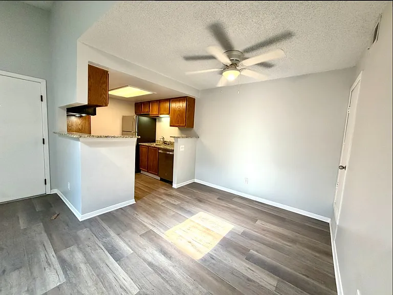 908 S Walden Way #203 — Photo 7