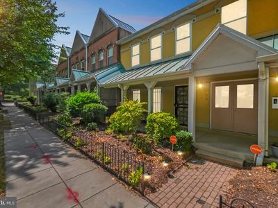 3709 Grant Pl NE APT B, Washington, DC, 20019