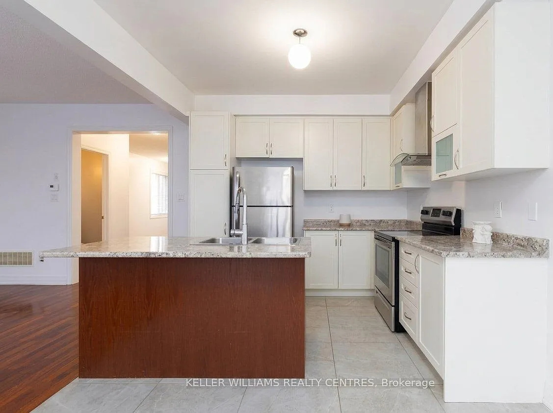 3 bed, $3,100 — Photo 4