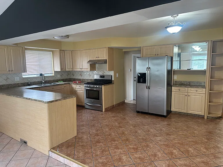 3155 Marc Dr — Photo 15