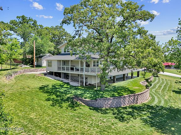 3rd image of 6004 Kentucky Rd