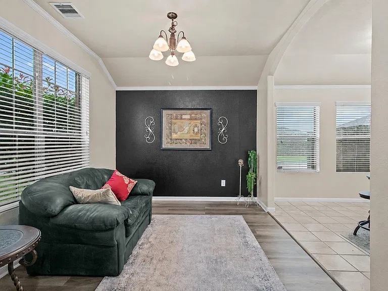 301 Turquoise Trade Dr — Photo 5