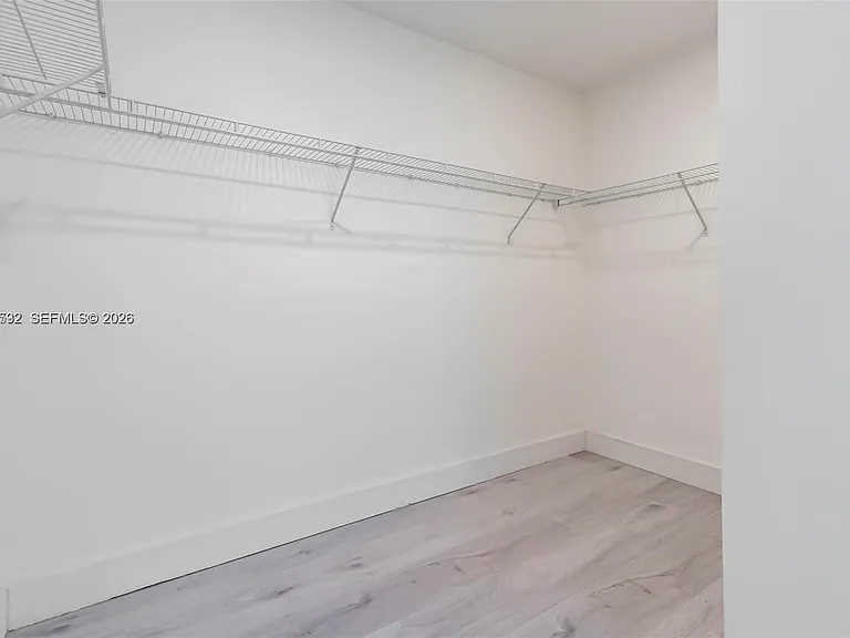 41 SE 5th St #1709 — Photo 22