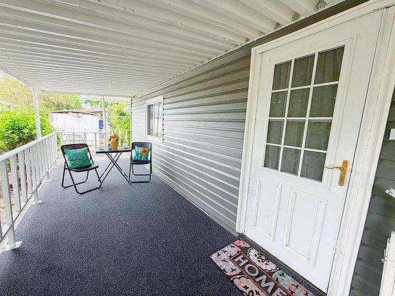 2nd image of 3901 Lake Rd #127