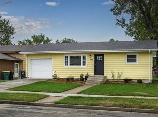 335 W Ingals Ave, Bismarck, ND 58504