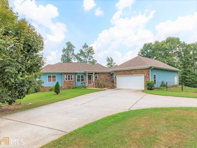 907 Hines Rd, Moreland, GA, 30259