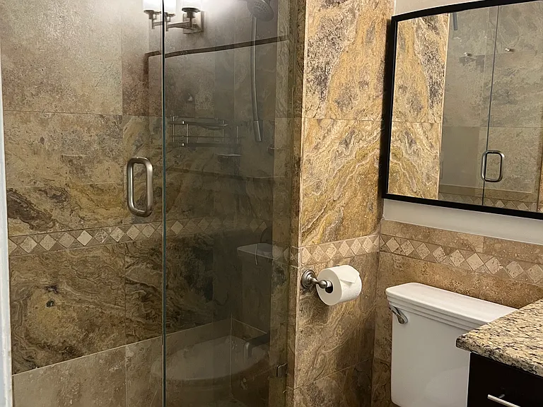 325 City View Dr — Photo 9