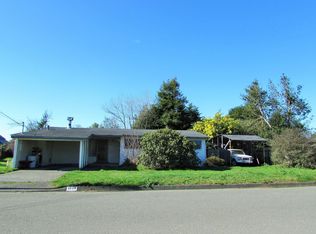 1570 Bugenig Ave, McKinleyville, CA 95519