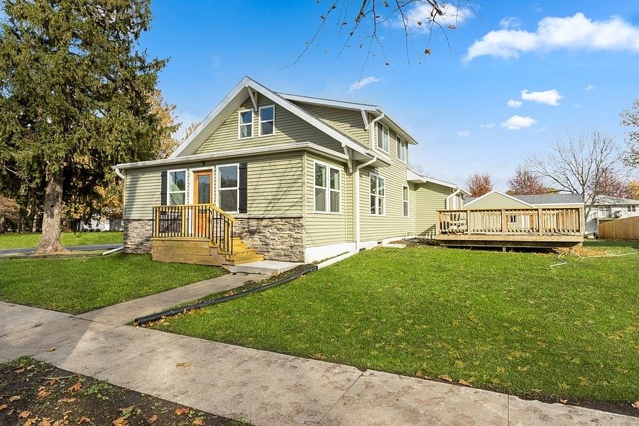 570 NE Cherry Ave, Earlham, IA 50072 Zillow
