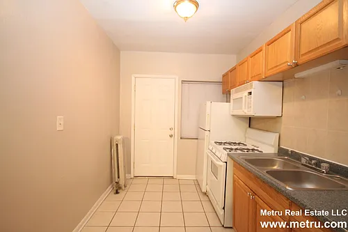 1342 W Argyle St #3S Photo 1
