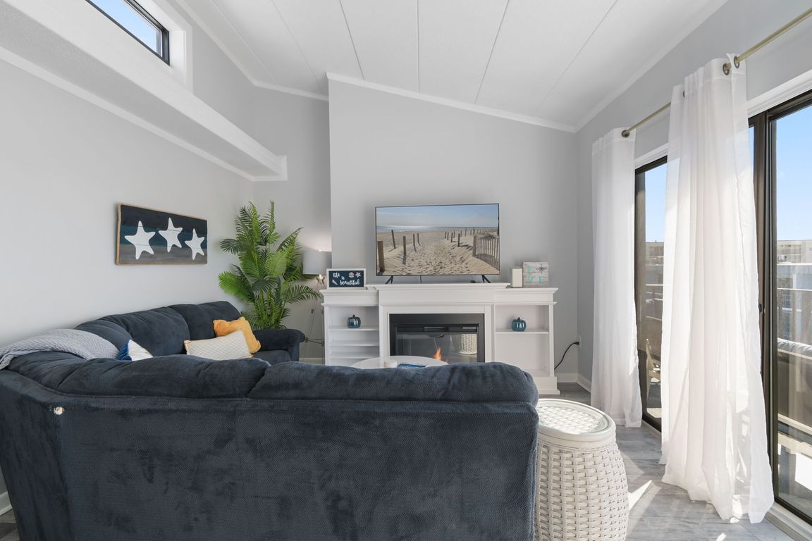 next background image