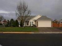 2nd image of 1220 Ballard Dr E