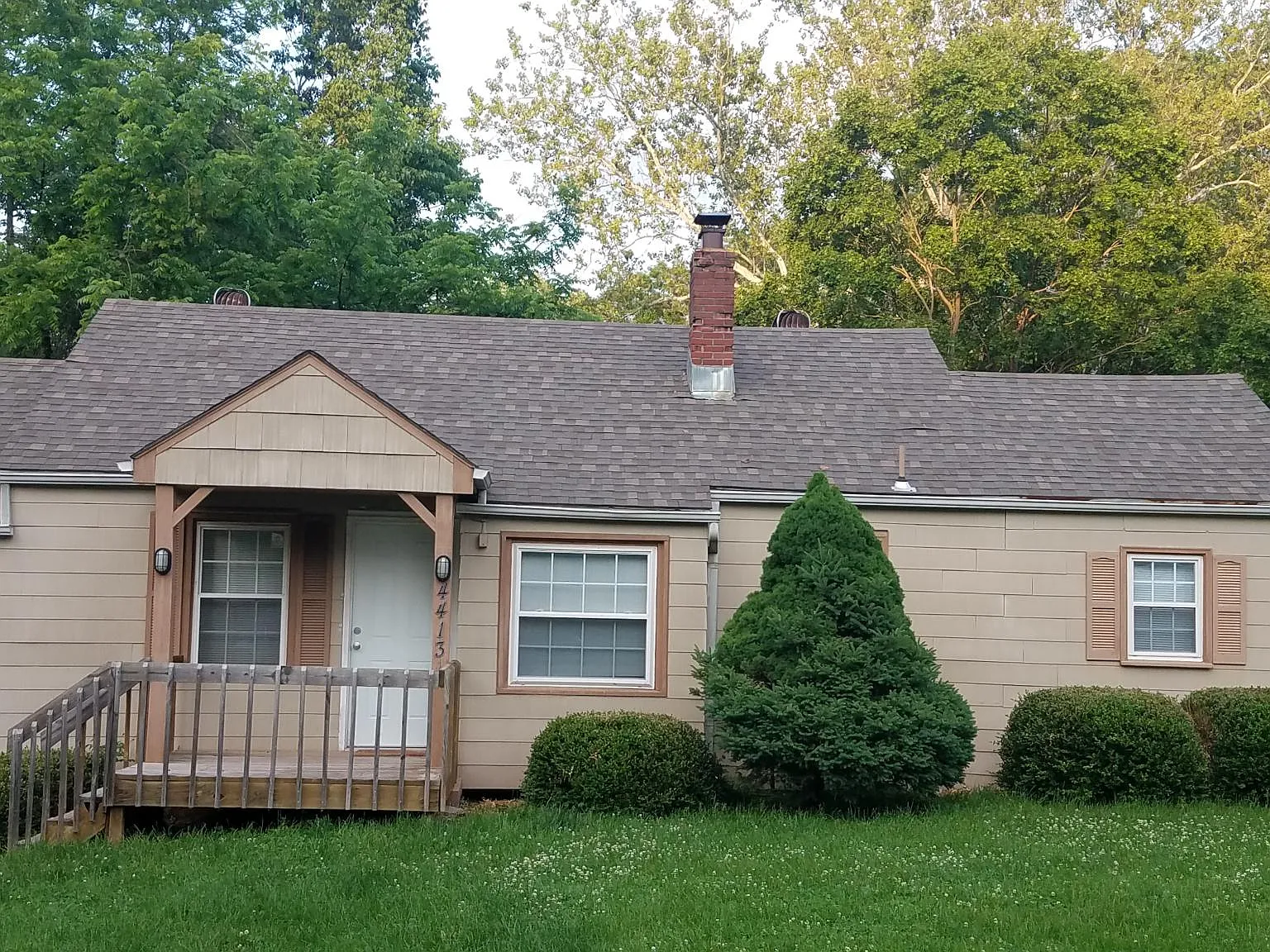 4413 N Montgall Ave — Photo 1