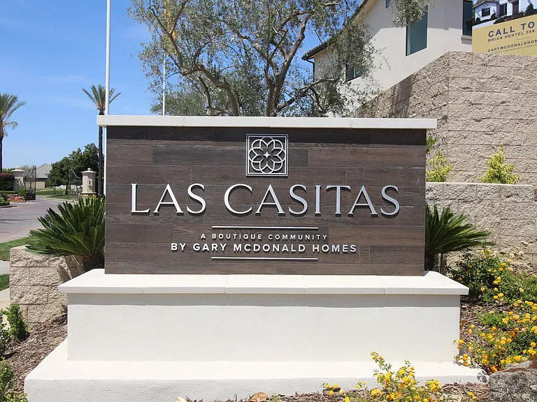 2104 Las Palmas — Photo 28