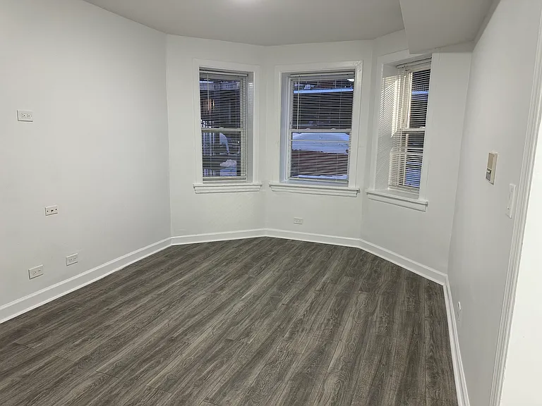 2331 W Superior St #GU — Photo 3