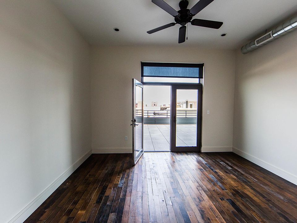 2nd image of 1833 Fairmount Ave APT 311