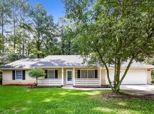 897 Raintree Ct SE, Conyers, GA 30094