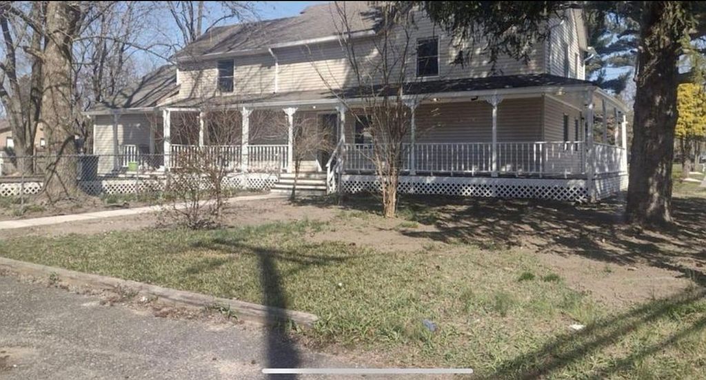 82 N New Prospect Rd - Property Image