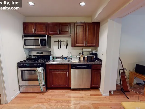 94A Marion St, Brookline, MA