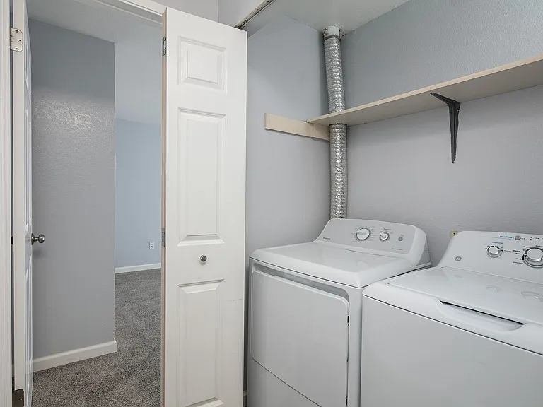 Glade Park Apartments — Photo 25