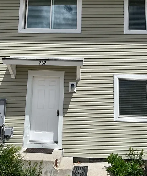 238 E Center St — Photo 1