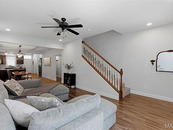 3rd image of 3335 Virginia Ave