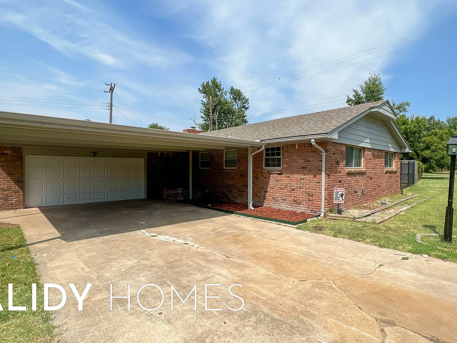 702 Amity Lane - 1 — Photo 2