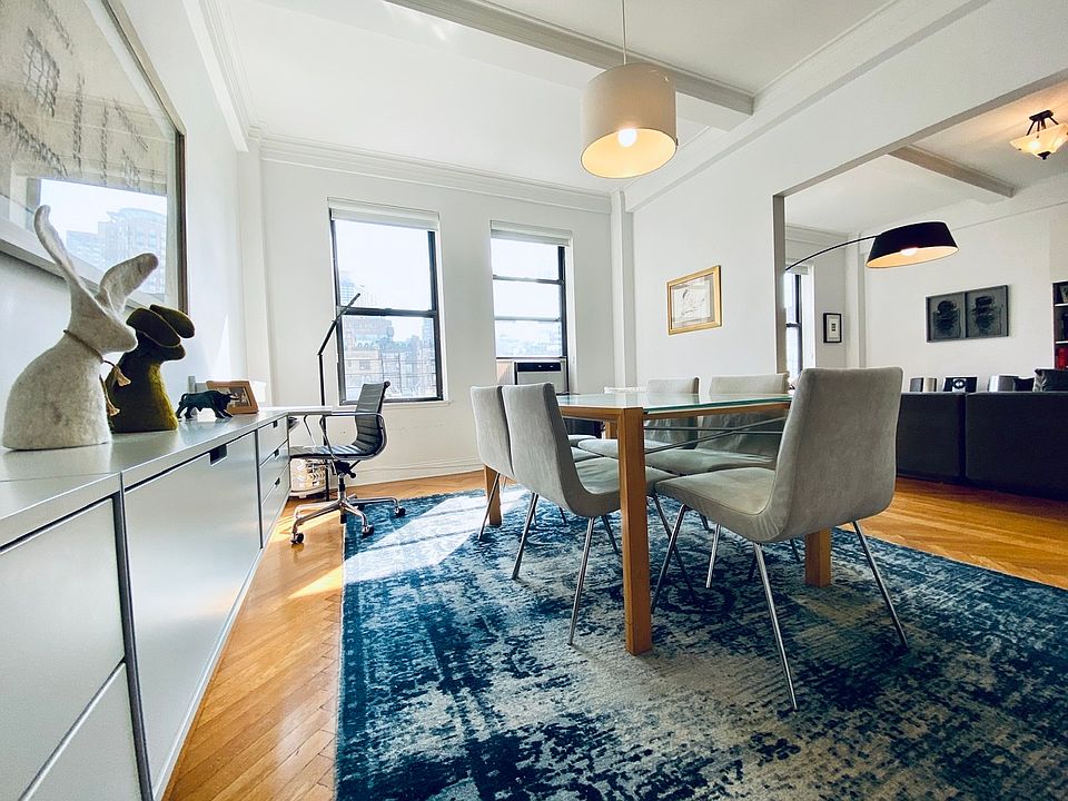 1st image of 30 W 70th St APT 7C