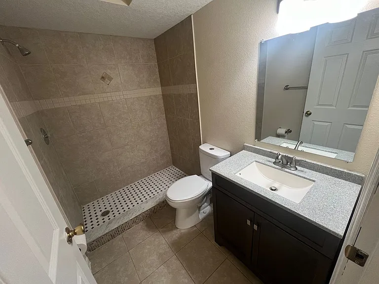 3019 Bonaventure Cir #101 — Photo 15