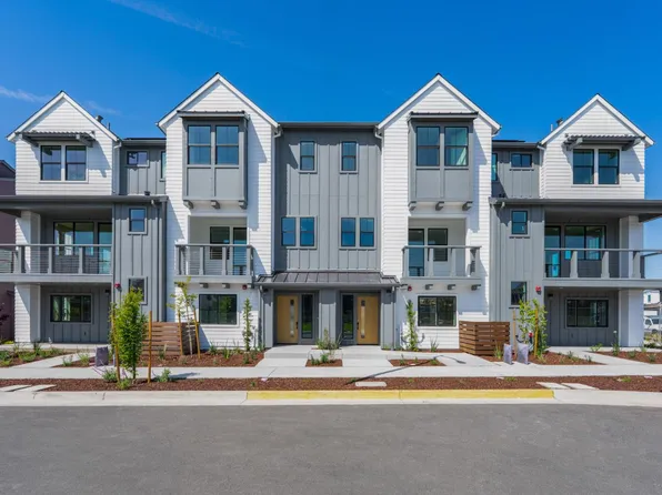 212 Wakeful Way, Rohnert Park, CA 94928