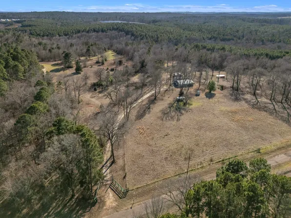 18351 County Road 3132, Gladewater, TX 75647