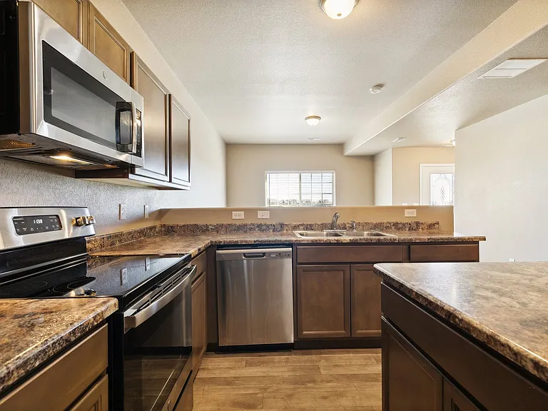 7638 Spruce Pine Grv — Photo 18
