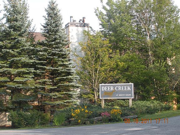 Deer Creek entrance