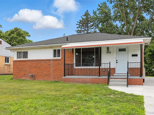 1418 W Thirteen Mile Rd, Royal Oak, MI 48073