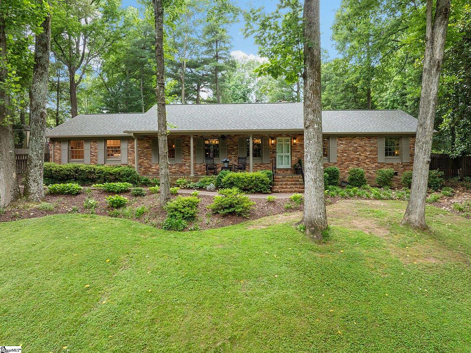 1st image of 507 Kenilworth Dr