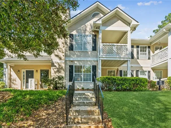 705 Peachtree Forest Ave, Peachtree Corners, GA 30092