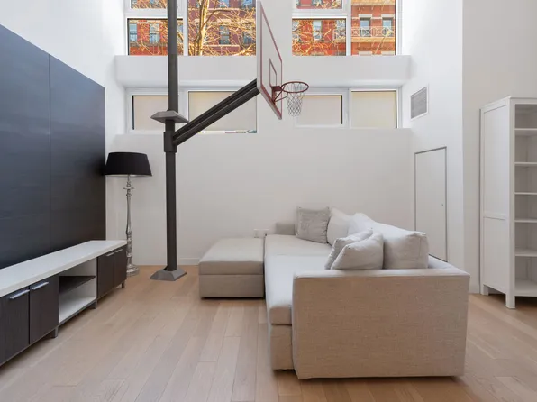 540 West 49th Street image 1 of 14