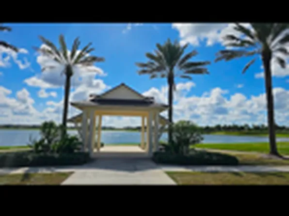 19652 Blooming Orchard Dr, Loxahatchee, FL 33470