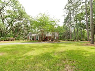 817 Live Oak Plantation Rd, Tallahassee, FL 32312
