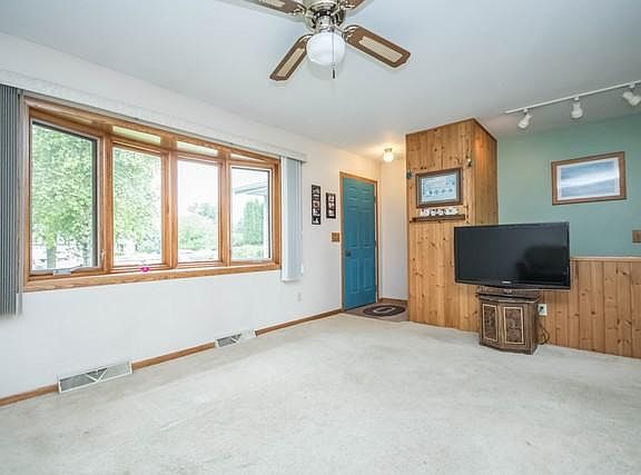 2nd image of 4078 Ernst Dr