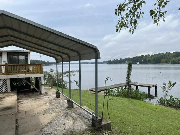 1095 Old Laurens Rd, Waterloo, SC 29384