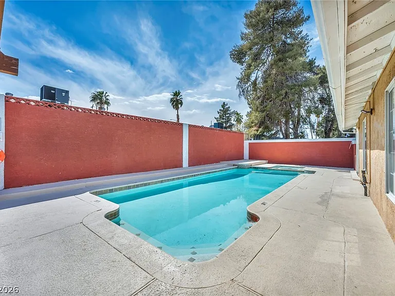 2269 McCoig Ave — Photo 45