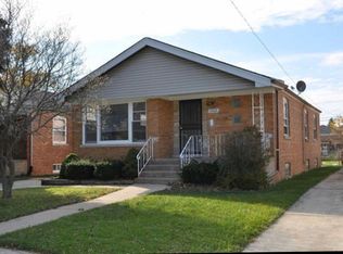 15520 Ellis Ave, Dolton, IL 60419