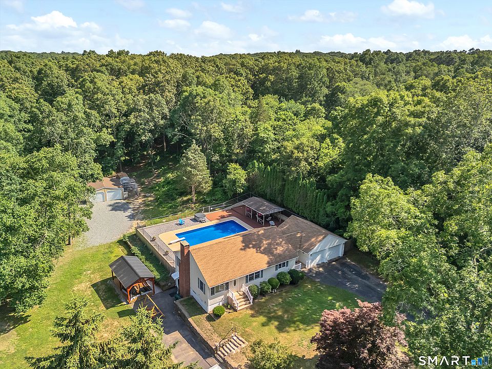 1st image of 186 Reutemann Road